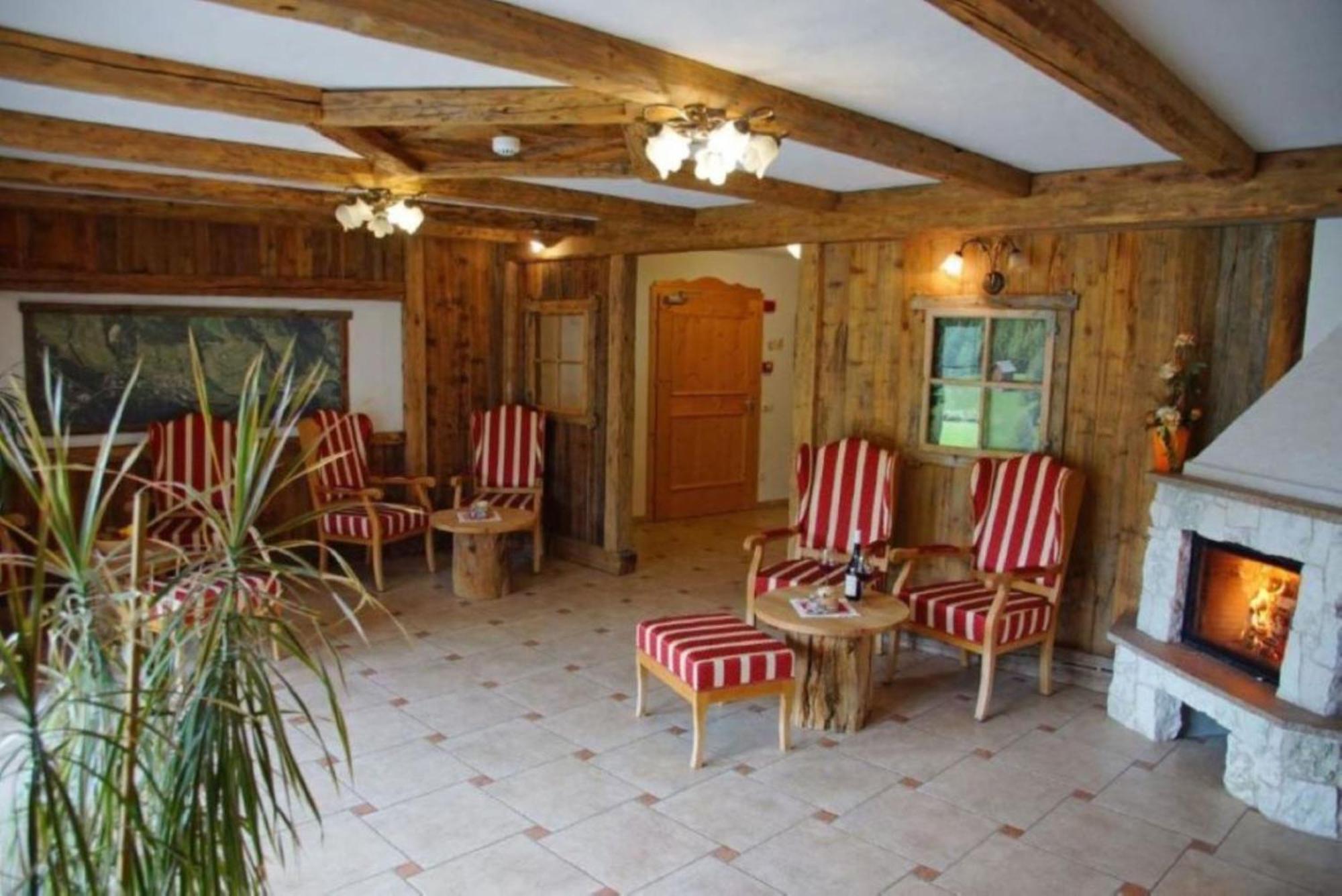 Hotel Pension Odles San Martino in Badia Luaran gambar