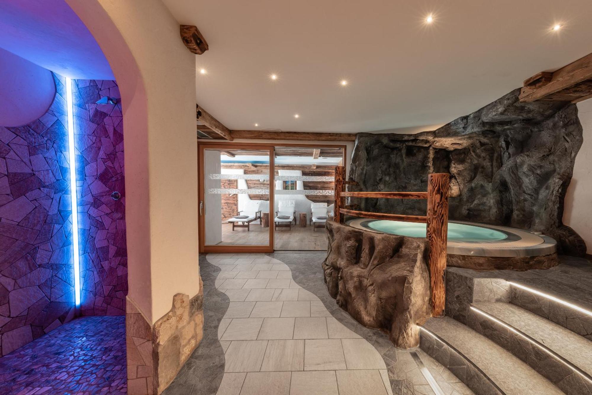 Hotel Pension Odles San Martino in Badia Luaran gambar