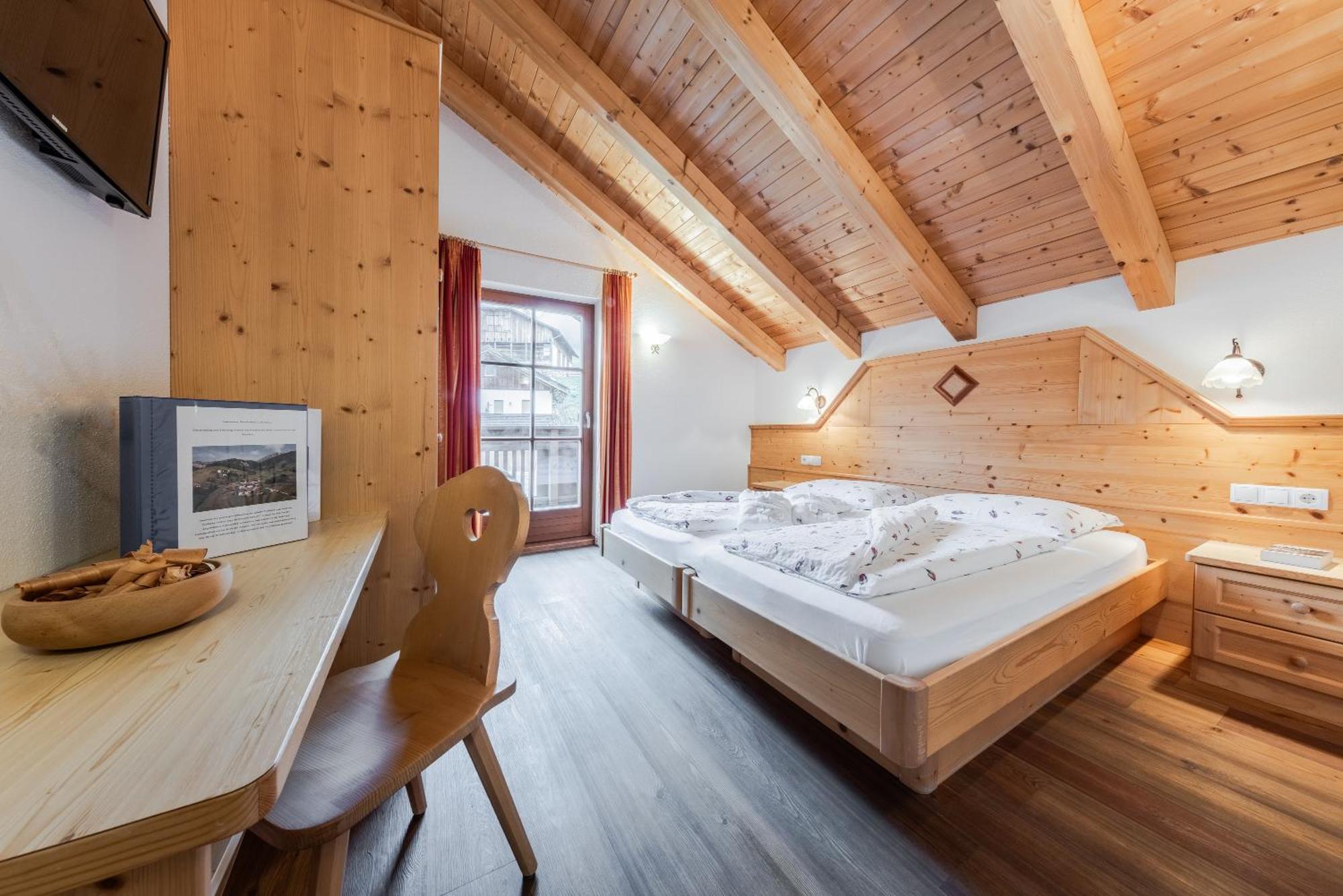 Hotel Pension Odles San Martino in Badia Luaran gambar